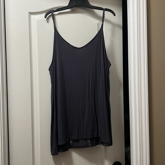 Torrid embroidered tank - Picture 5 of 6